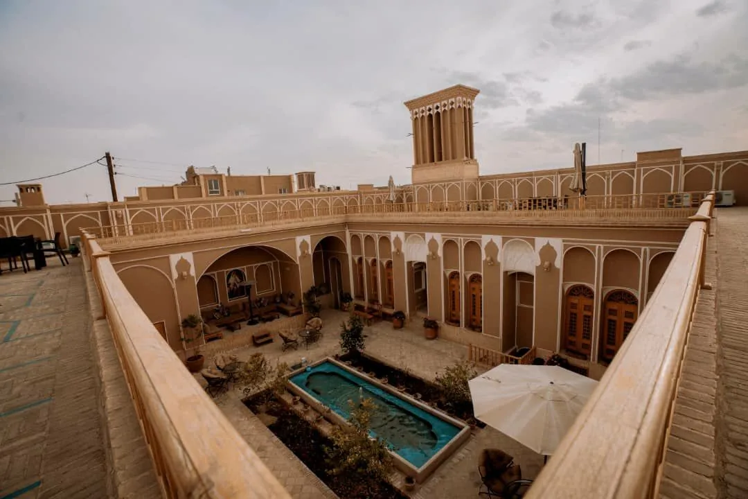 نمای هتل دالان یزد در یزد
