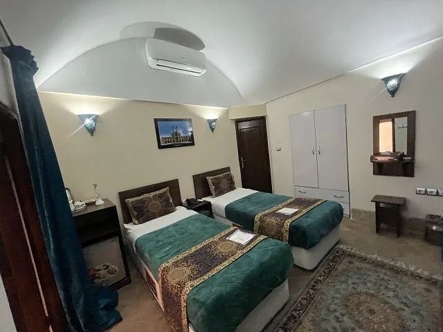 اتاق دو تخته توئین