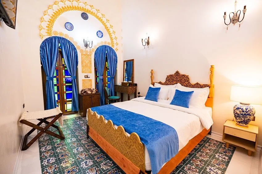 اتاق دو تخته ایلخانی