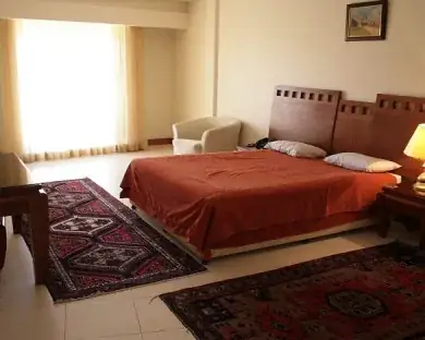 هتل بزرگ زنجان - بندانگشتی 3
