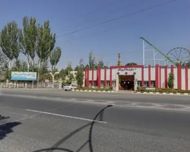 نمای هتل جهانگردی زنجان در زنجان
