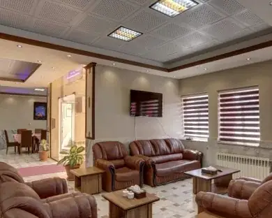 هتل جهانگردی زنجان - بندانگشتی 4
