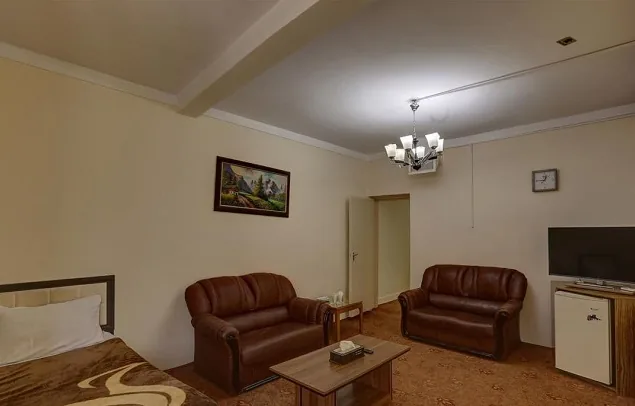 سوئیت سه نفره