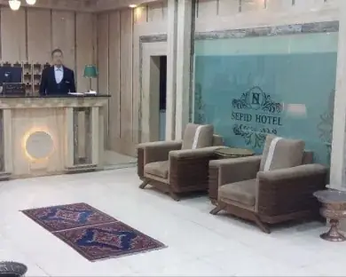 هتل سپید زنجان - بندانگشتی 4