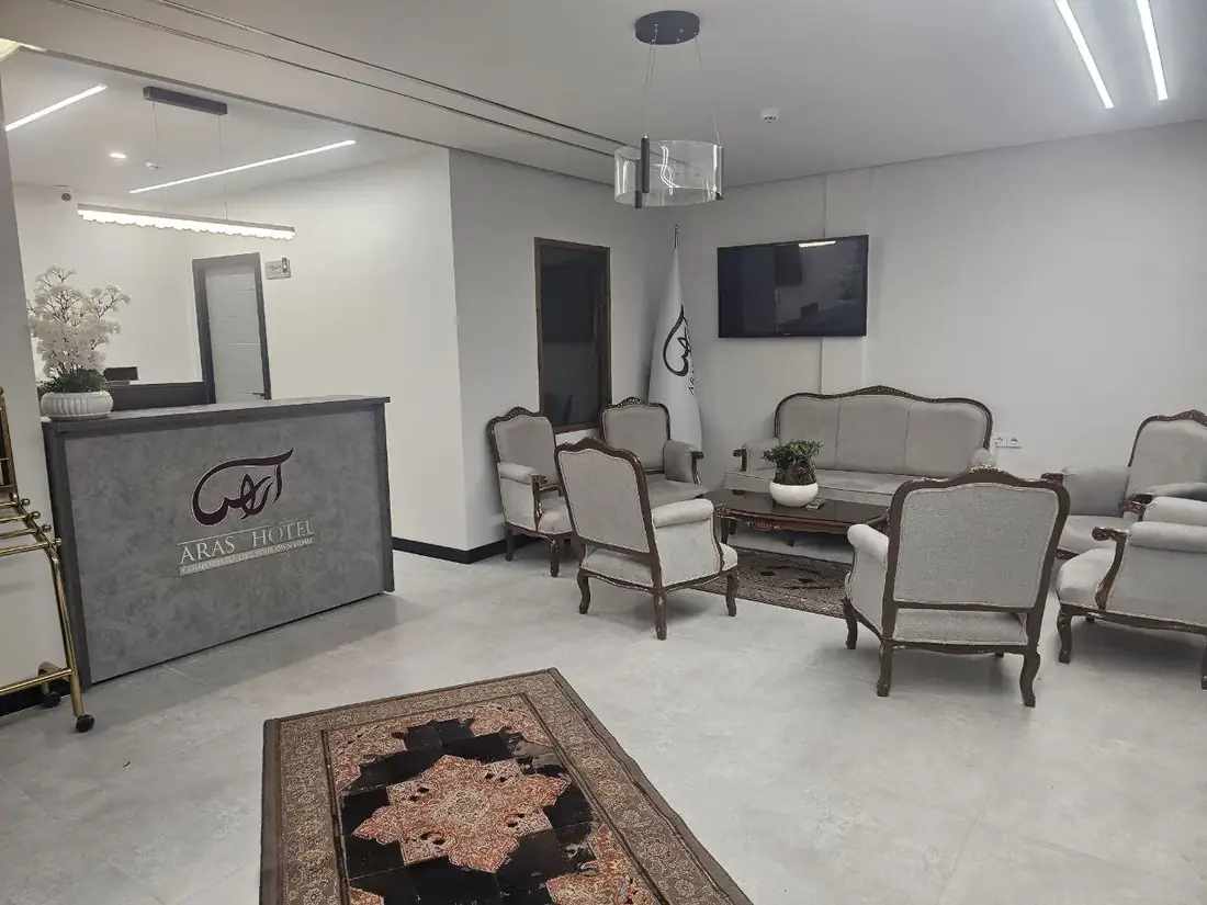 هتل آراس اراک - بندانگشتی 2