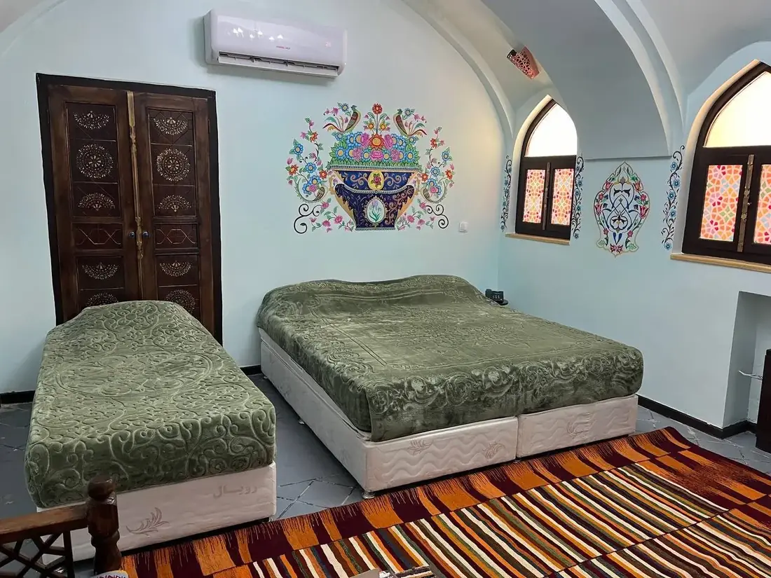 اتاق سه تخته رویال زمرد