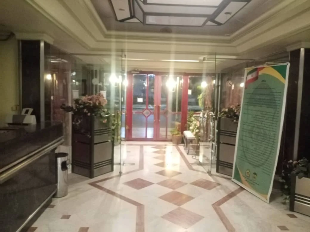 هتل سبز خرمشهر - بندانگشتی 2