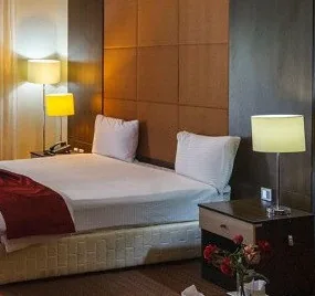اتاق سه تخته جزیره
