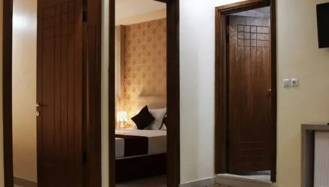آپارتمان دو خواب پنج تخته