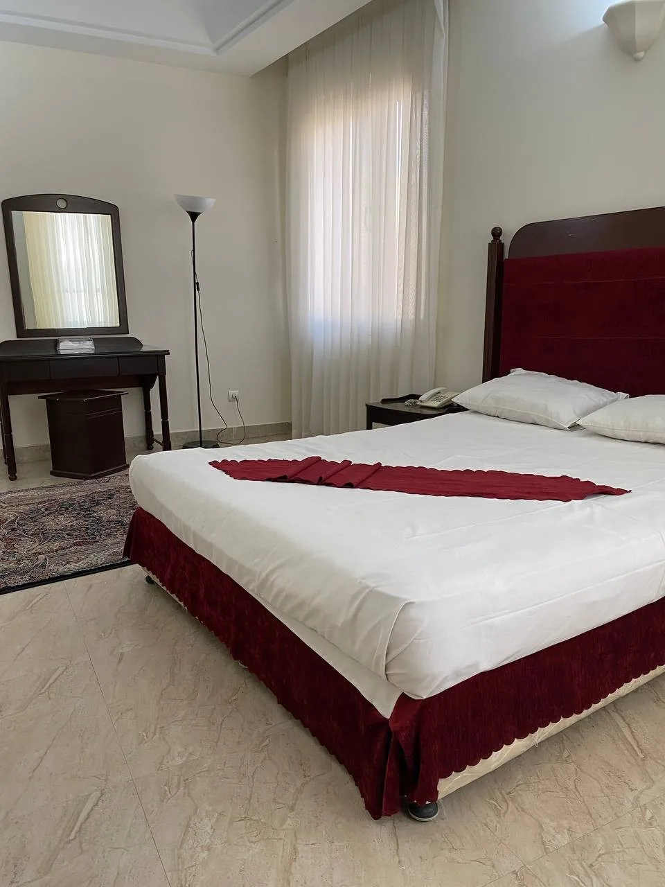 اتاق یک تخته