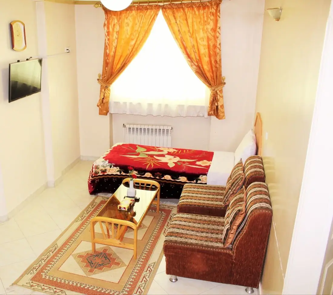 سوئیت یک تخته