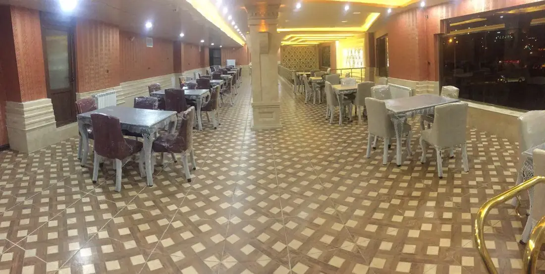 هتل كُرد سقز - بندانگشتی 3