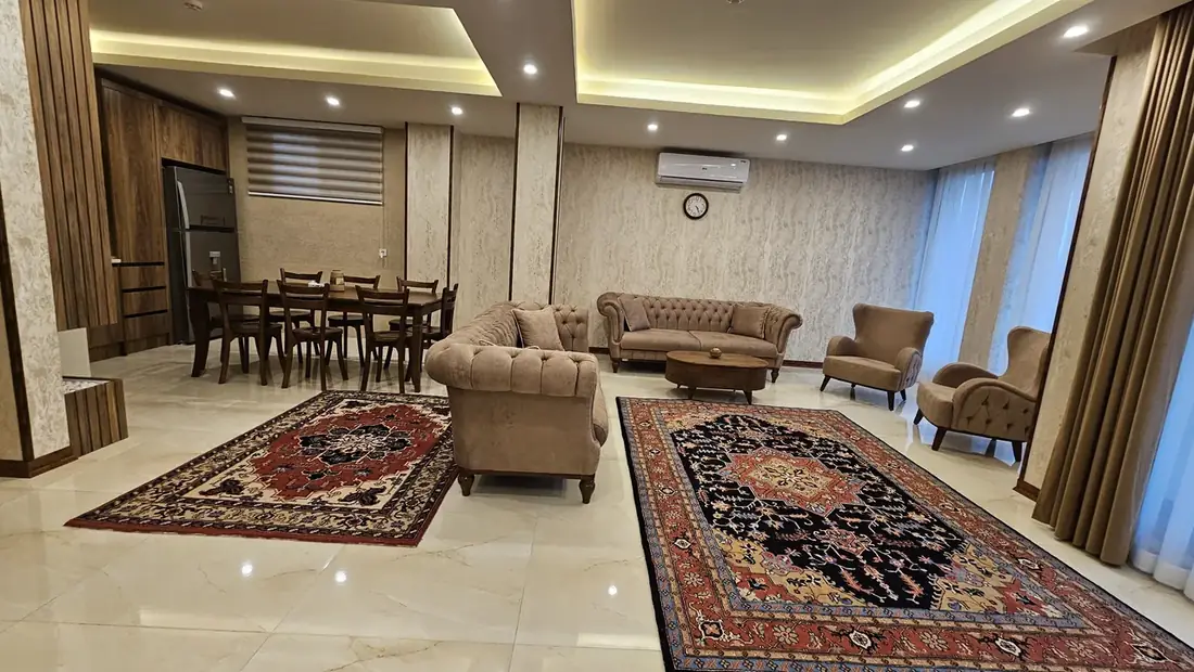 ویلای تریبلکس شش نفره جکوزی دار