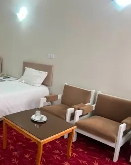 اتاق یک تخته