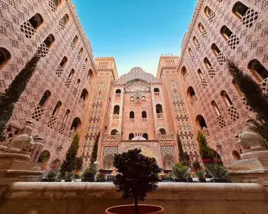نمای هتل بوتیک سنتی یوتاب شیراز در شیراز