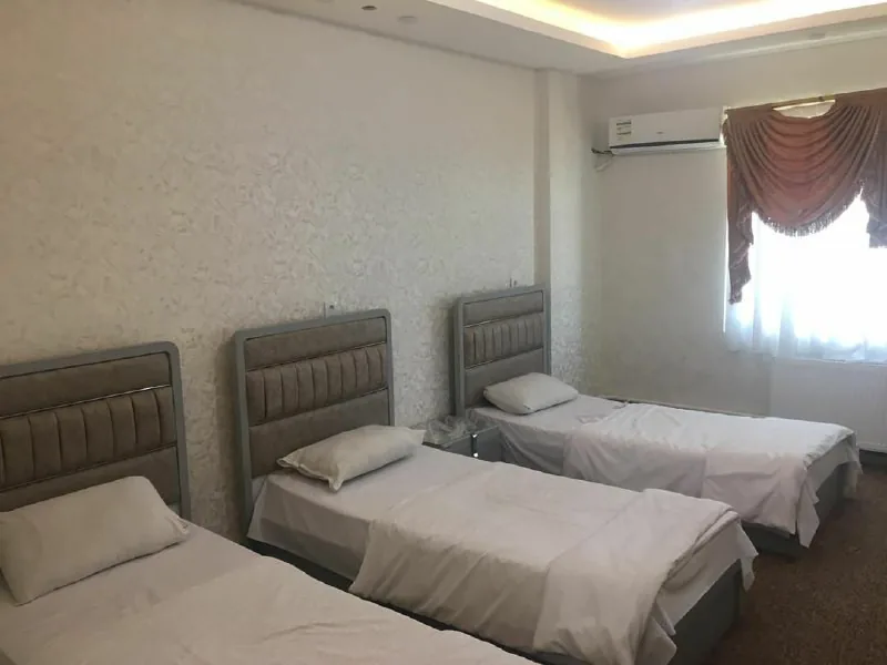 اتاق سه تخته سینگل درجه 1