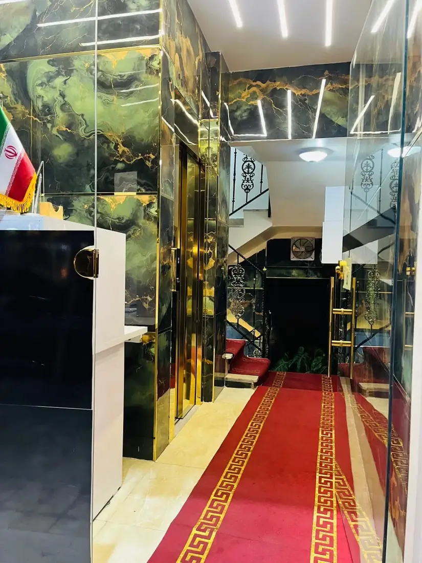هتل شهر تبریز - بندانگشتی 2